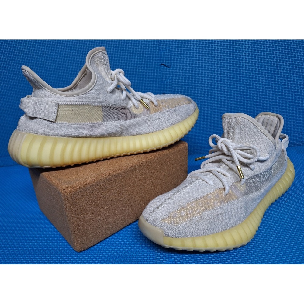 Adidas Yeezy Boost 350 V2 Bone White Sneakers US Size 10 1/2 Men's HQ6316